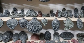 Çakıyla Taşı Sanata Dönüştürüyor