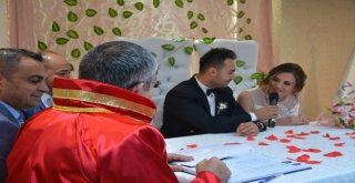 Yeni Nikah Salonundan Vatandaş Memnun