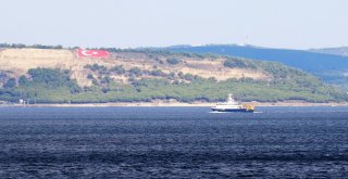 Rus Arama Kurtarma Gemisi Düşen Rus Uçağını Aramak İçin Çanakkale Boğazından Geçti