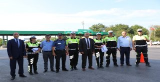 Sakaryada Hatalı Sürücülere Kırmızı Düdük Uygulaması