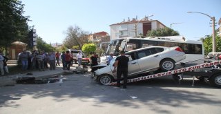 Trafik Kazası Sonrası Can Pazarı: 9 Yaralı