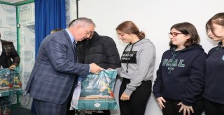 Lise Son Sınıf Öğrencilerine Eğitim Desteği