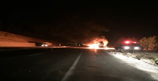 Mutta Beton Mikseri Alev Alev Yandı