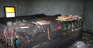 Yangında Zarar Gören Kasım Dede Türbesi Onarılacak