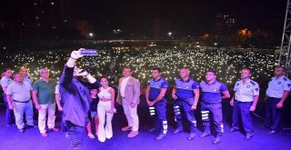 Bariş Ve Sevgi  Buluşmaları  Söyleşilerle Konserlerle Devam Ediyor