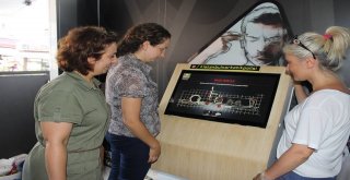 Narkotik Tırda Uyuşturucuya Karşı Vatandaşlar Bilinçlendiriliyor