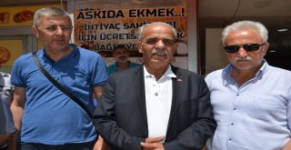 Bahçelinin Askıda Ekmek Projesine Destek