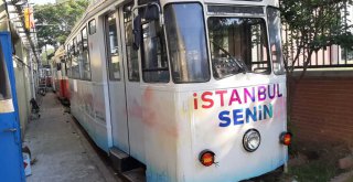 YENİLENEN MODA TRAMVAYI İSTANBULLULARLA BULUŞUYOR