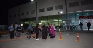 Asansör Zemine Çakıldı: 4 Yaralı