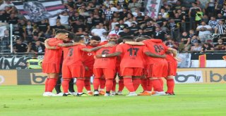 Uefa Avrupa Ligi: Lask Linz: 1 - Beşiktaş: 0 (İlk Yarı)