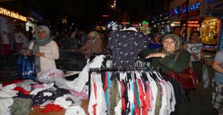 Bursada Bayram Alışverişinde Adım Atacak Yer Kalmadı