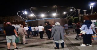 Taksim Meydanında Teknofeste Yoğun İlgi
