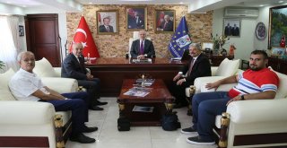 Chpli Vekilden Başkan Saraçoğluna Ziyaret