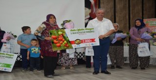 Kadın Çiftçiler Korkutelinde Yarıştı