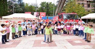 İtfaiyecilik Haftasınde Bilgilendirme Stardı