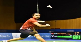 Badminton Milli Takımından 4 Madalya