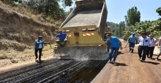 Alaşehirde Asfalt Çalışmalarına Devam Ediliyor