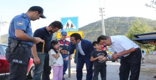 Kırmızı Düdük Uygulamasında Güldüren Diyalog