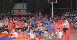 Aliağada Yaz Sinema Günleri Yoğun İlgi