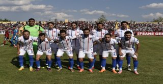 Tff 2. Lig, Utaş Uşakspor:1 - Niğde Anadolu Fk:1