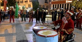 Engelsiz Mehteranlardan Çeşme Emniyet Müdürü Aleve Vefa