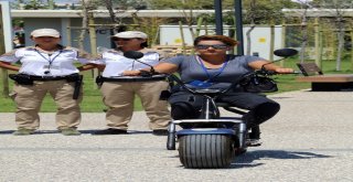 Suçluların Korkulu Rüyası Kadın Güvenlikçiler