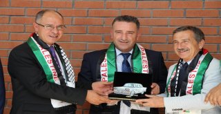 Tepebaşı İle Salfeet Kardeş Şehir Oldu