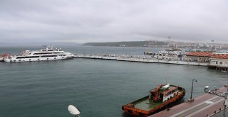 Gökçeadada Feribot Seferlerine Fırtına Engeli