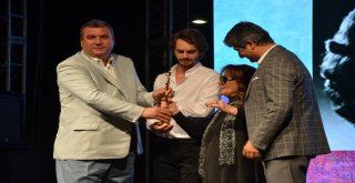 25. Uluslararası Adana Film Festivali Onur Ödülleri Sahiplerini Buldu