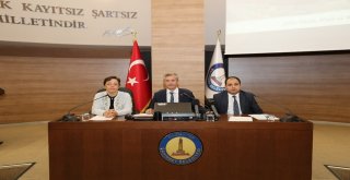 Şahinbey Belediyesi Toplandı