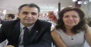 Gölete Uçan Otomobilde Hayatını Kaybedenlerden 3Ü Toprağa Verildi