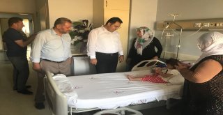Kaymakam Özcan, Pencereden Düşerek Yaralanan Çocuğu Ziyaret Etti