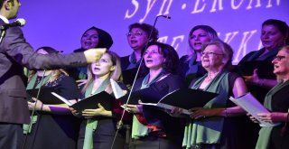 Bu Konser Başka Konser