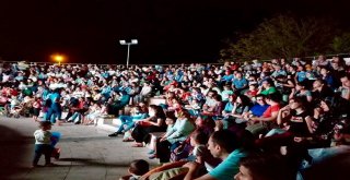 Bigalılar Açık Hava Sinemasını Sevdi