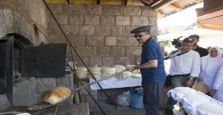 Başkentin Göbeğindeki Köyde Şenlik Var