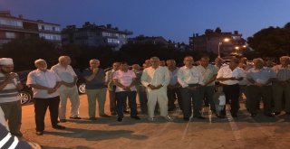 Erdekten Hac Kafilesi Yola Çıktı