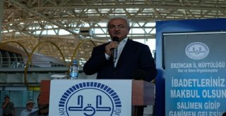 Hacı Adayları Dualarla Uğurlandı