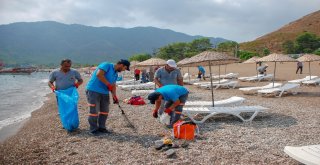 9 Günlük Tatilin Ardından Adrasan Sahili Temizlendi