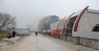 Avrupanın En İyisi Uzay Temalı Merkezinde Korkutan Yangın
