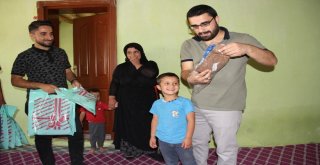 Tügva, Yetimlere Bayramlıklarını Dağıttı