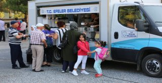 Efeler Belediyesi Mehmetçik Ailelerinin Gönüllerine Dokunuyor