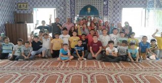 Camilerde Bağımlılıkla Mücadele Seminerleri Veriliyor