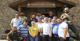 Ak Parti Hakkari İl Başkanı Gür, Basın Mensupları İle Bir Araya Geldi