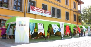 Meram Belediyesi Tercih Merkeziyle Öğrencilerin Yanında