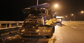 Bolu Tünellerinde Hurdaya Dönen Tırdan Burnu Bile Kanamadan Çıktı