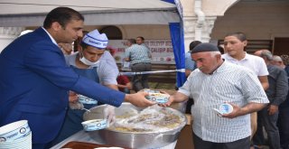 Şahinbey Belediyesi Esnafa Kuran-I Kerim Ve Pilav Dağıttı