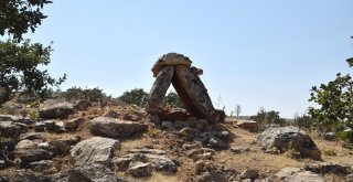 Besnide Dolmen Mezarları Bulundu