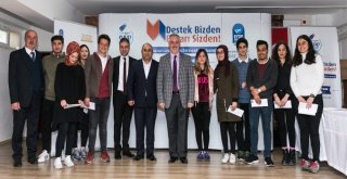 Lise Son Öğrencilerine Başkan Aydından Müjdeli Haber