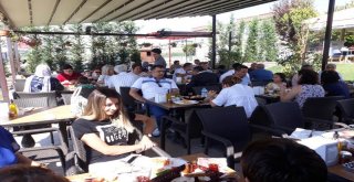 Tekirdağdaki Malatyalılar Kahvaltıda Bir Araya Geldi