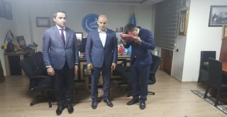 Yavuz, Bayrağı Özayvaza Teslim Eti